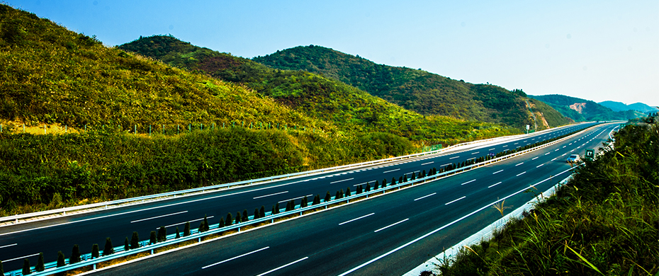 湖南潭衡高速公路景觀(guān)綠化項目